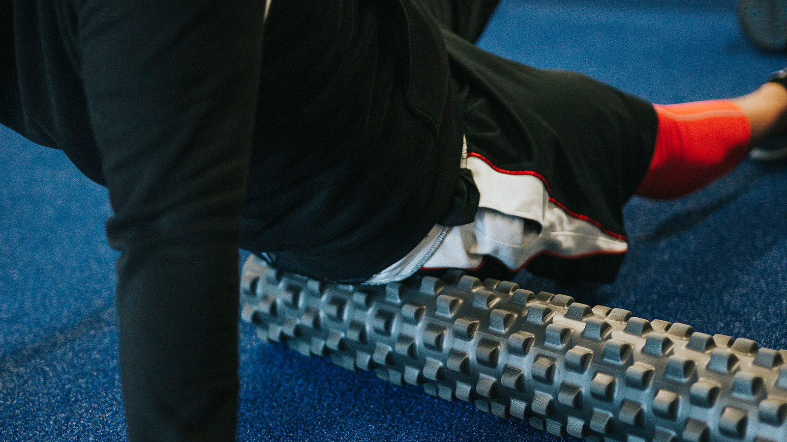 Does massage and compression therapy help in athlete recovery?